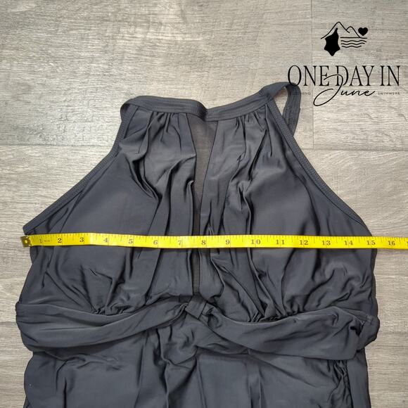 Aqua Eve Plus Size High Neck Mesh One Piece Swimsuit Size 14W - Picture 4 of 6